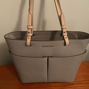 Michael Kors pearl gray Bedford tote